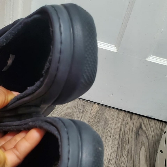 🌴CROCS Unisex FurLined Black Clogs Winter clogs.. Men's Size7 Women's Size9 - Picture 5 of 9
